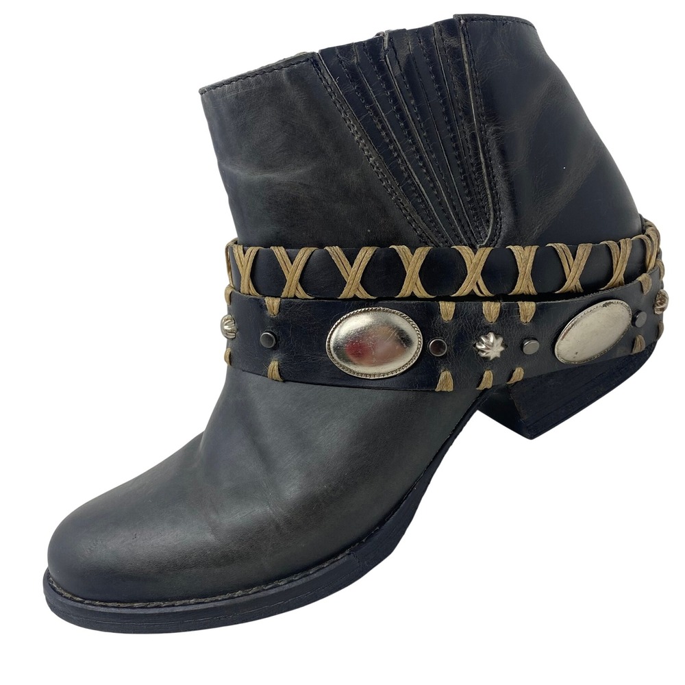 Circle G Corral Women 9.5 Ankle Western Boots Leather Studded Concho Harness